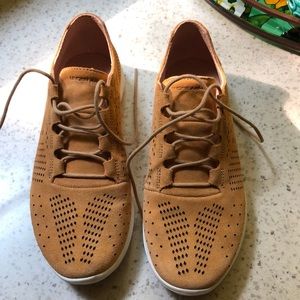 Under Armour tan suede sneakers